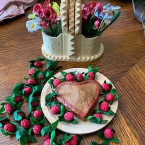 American girl doll Pleasant Company Kirsten Birthday Treats